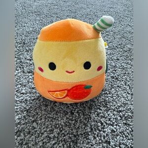 Orange juice Squishmallow